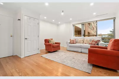 20 Webster St #201, Brookline, MA 02446 - Photo 6