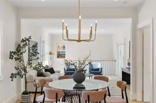 7 Bennett St, Medford, MA 02155 - Photo 10