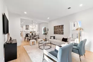 7 Bennett St, Medford, MA 02155 - Photo 1