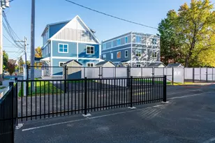 199 Clemente St, Holyoke, MA 01040 - Photo 14