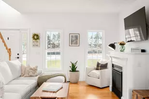 73 Tea Party Dr, Uxbridge, MA 01569 - Photo 6