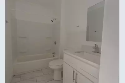 11 Park St #10, Haverhill, MA 01830 - Photo 4