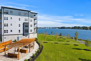 16 Franklin St, Salem, MA 01970 - Photo 24