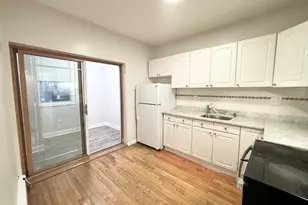 98 Main St, Malden, MA 02148 - Photo 2