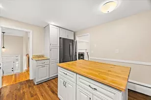 12 Belknap Rd, Medfield, MA 02052 - Photo 6