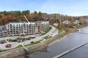 60 Merrimac St, Amesbury, MA 01913 - Photo 6