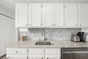 306 Beacon Park, Webster, MA 01570 - Photo 14