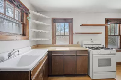 270 North East Street, Amherst, MA 01002 - Photo 6