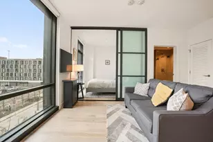 32 Traveler St, Boston, MA 02118 - Photo 6