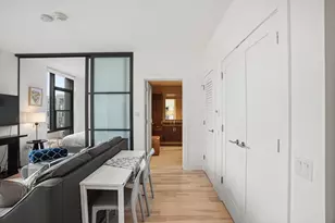 32 Traveler St, Boston, MA 02118 - Photo 4