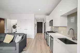 32 Traveler St, Boston, MA 02118 - Photo 2