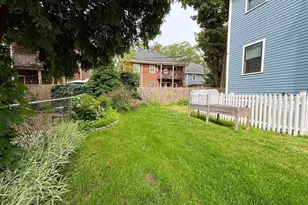 29 Goldsmith St, Boston, MA 02130 - Photo 10