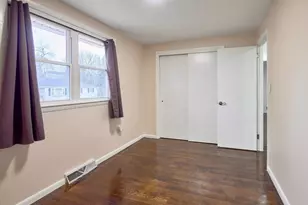 29 Dillon St, Worcester, MA 01604 - Photo 14
