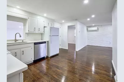 29 Dillon St, Worcester, MA 01604 - Photo 12