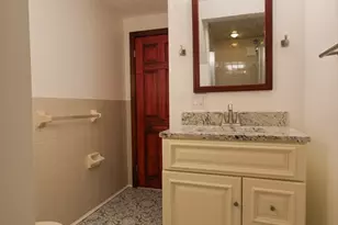 369 Savin Hill Ave, Boston, MA 02125 - Photo 6