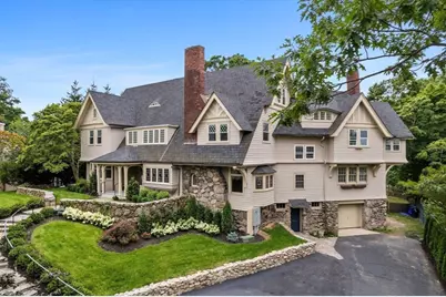 476A Heath Street, Brookline, MA 02467 - Photo 2