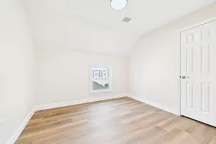 213 Summer St, New Bedford, MA 02740 - Photo 20