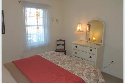 24 Greenleaves Drive #418, Amherst, MA 01002 - Photo 8