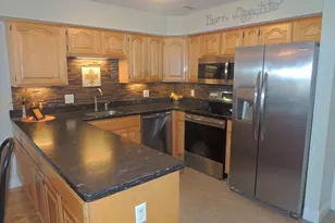 24 Greenleaves Dr, Amherst, MA 01002 - Photo 6