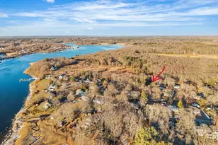 35 Water St, Berkley, MA 02779 - Photo 12