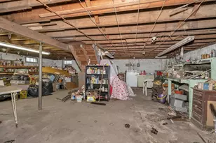 16 Peabody Ave, Dracut, MA 01826 - Photo 18