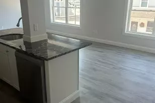 75 Wharf St, Salem, MA 01970 - Photo 1