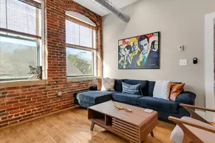 281 Essex St, Salem, MA 01970 - Photo 6