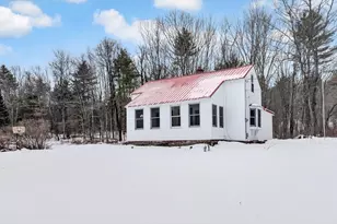 92 Squannacook Rd, Shirley, MA 01464 - Photo 2