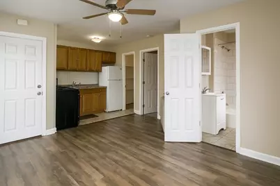 144 Columbia St #3W, Fall River, MA 02721 - Photo 1