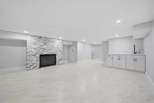 442 High St, Dedham, MA 02026 - Photo 10