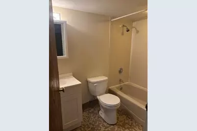 26 South Water Street #4, New Bedford, MA 02740 - Photo 4