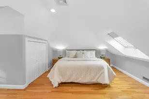 231 Lagrange St, Boston, MA 02132 - Photo 34