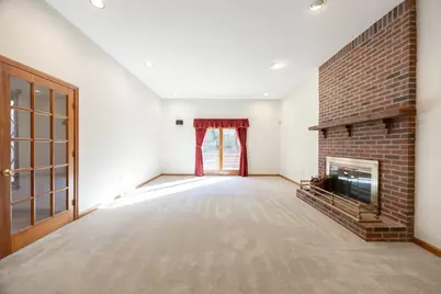 16 Oak Tree Dr, Milford, MA 01757 - Photo 18