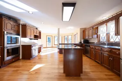 16 Oak Tree Dr, Milford, MA 01757 - Photo 12