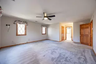 16 Oak Tree Dr, Milford, MA 01757 - Photo 24