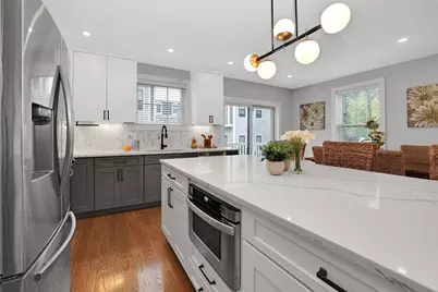 36 Temple Street, Boston, MA 02124 - Photo 8