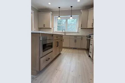 29 Range Ave, Taunton, MA 02780 - Photo 8