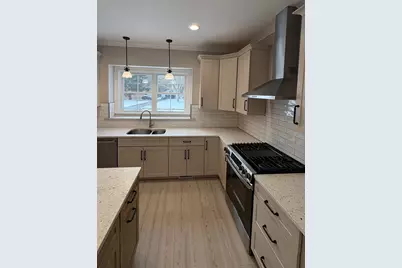 29 Range Ave, Taunton, MA 02780 - Photo 6