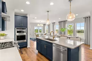 38 E Pt Dr, East Providence, RI 02916 - Photo 6