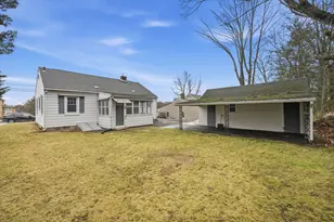 50 Warsaw Ave, Ludlow, MA 01056 - Photo 28