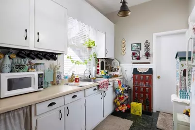 312 Wilder Street, Lowell, MA 01851 - Photo 18