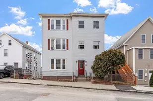 13 Groton Pl, Worcester, MA 01604 - Photo 1