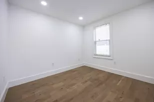 232 Pleasant St, Melrose, MA 02176 - Photo 14