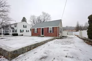 232 Pleasant St, Melrose, MA 02176 - Photo 1