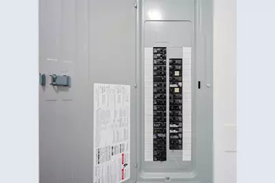 232 Pleasant St, Melrose, MA 02176 - Photo 24