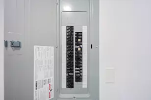 232 Pleasant St, Melrose, MA 02176 - Photo 24