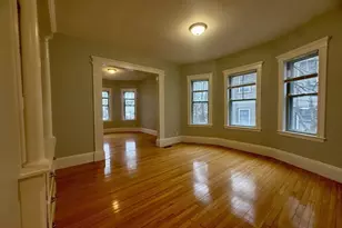 172 Maplewood St, Watertown, MA 02472 - Photo 12