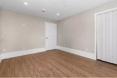 6 Windsor St, Andover, MA 01810 - Photo 18