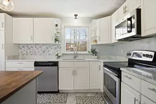 38 Pearson Dr, Newbury, MA 01922 - Photo 6
