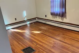55 Grant St, Dracut, MA 01826 - Photo 8